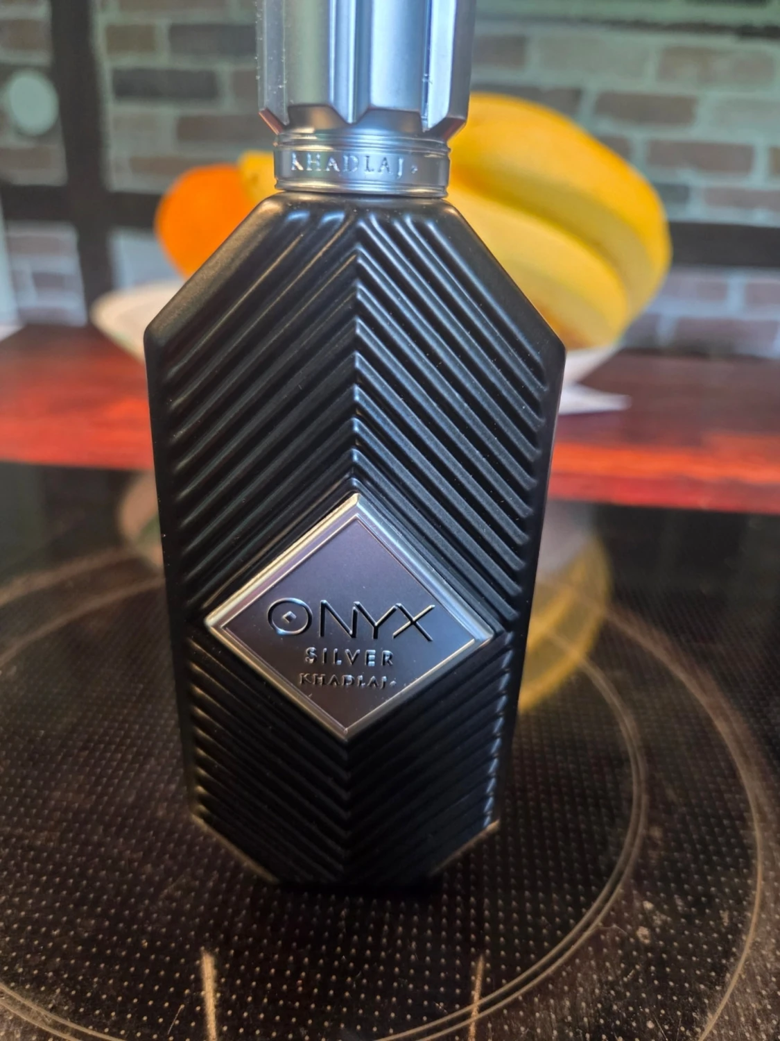 Onyx Silver parfym från Khadlaj