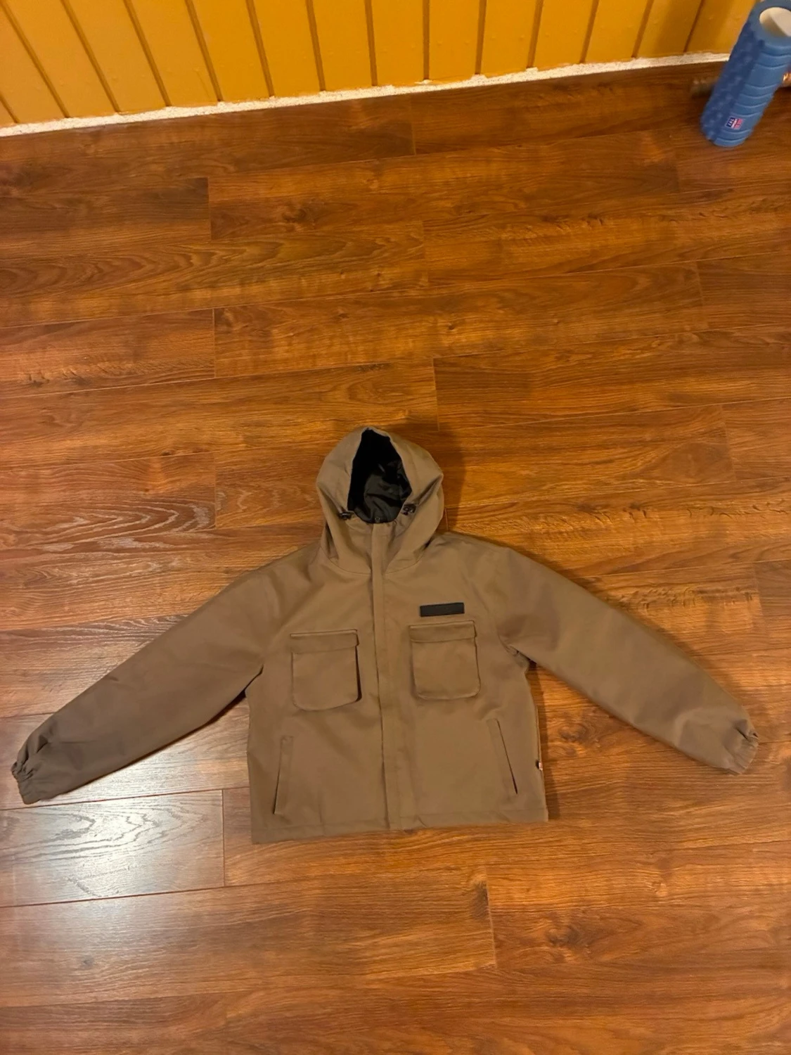 Skidjacka Capeesh bombshell 