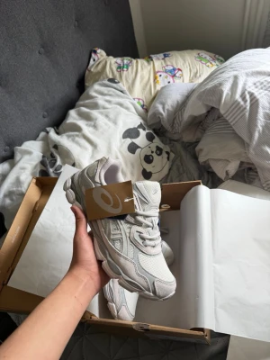 Asic gel nyc cloud gray 42 - Inte anvönd