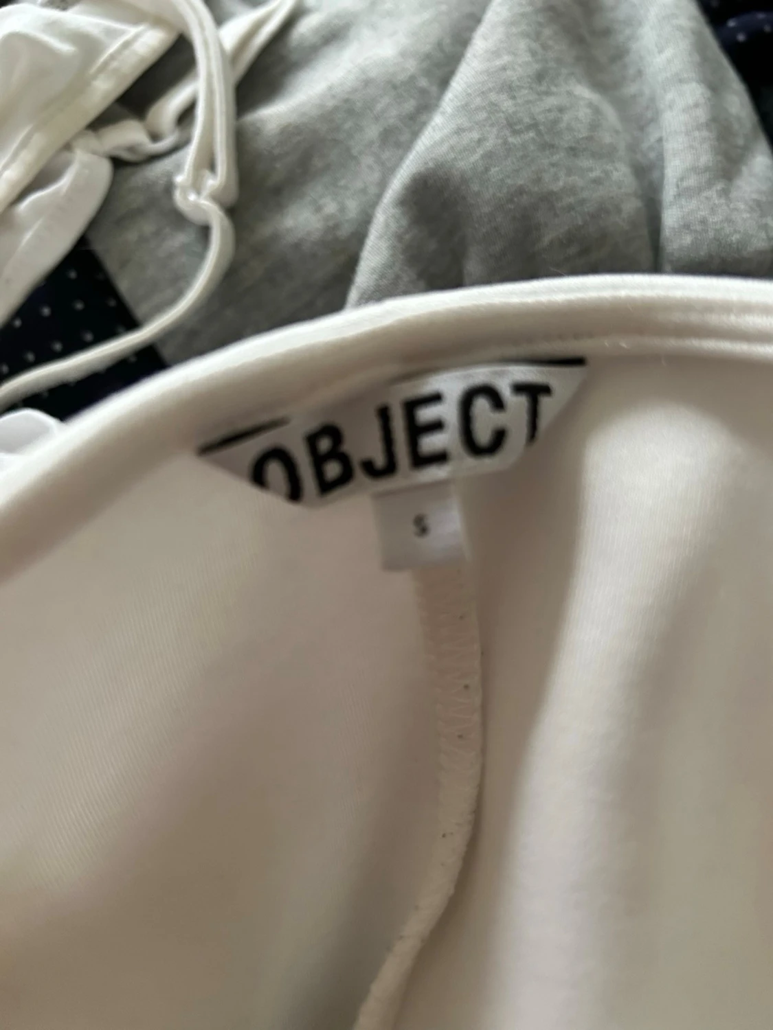 Vit figursydd trekvartsärmad topp från Object - 2
