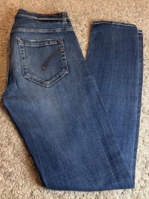 Dondup jeans - Dondup jeans | modell george | slim fit | W31 | mycket bra skick | vid frågor är det bara att höra av er🙌