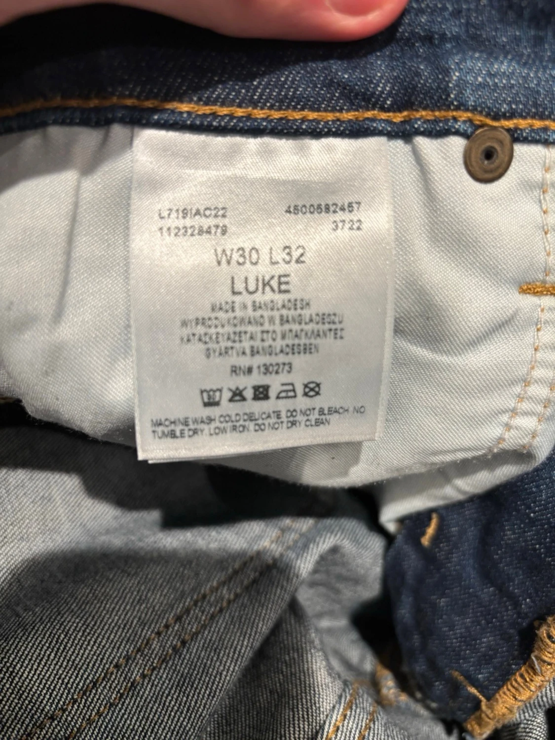 Mörkblå slim fit jeans från Lee - 2