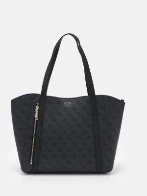 Svart väska från Guess - Snygg svart väska från Guess med diskret logomönster över hela väskan. Väskan har två långa axelband, guldfärgad dragkedja på framsidan och är tillverkad i konstläder. Perfekt för dig som vill ha plats för allt och ändå se stilren ut. Aldrig använd.