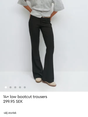 Helt nya kostymbyxor - Helt nya slutsålda kostym byxor från gina med prislapp. storlek xs säljes då dom var förstora. skriv för fler bilder eller ifall du har någon fråga, pris går att diskutera vid snabb affär