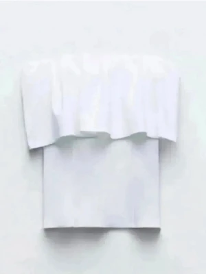 Vit offshoulder topp med volang - Superfin topp från Zara💞