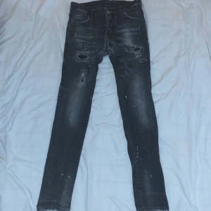 DSQUARDE3 - Jätte fin och bra kvalitet 