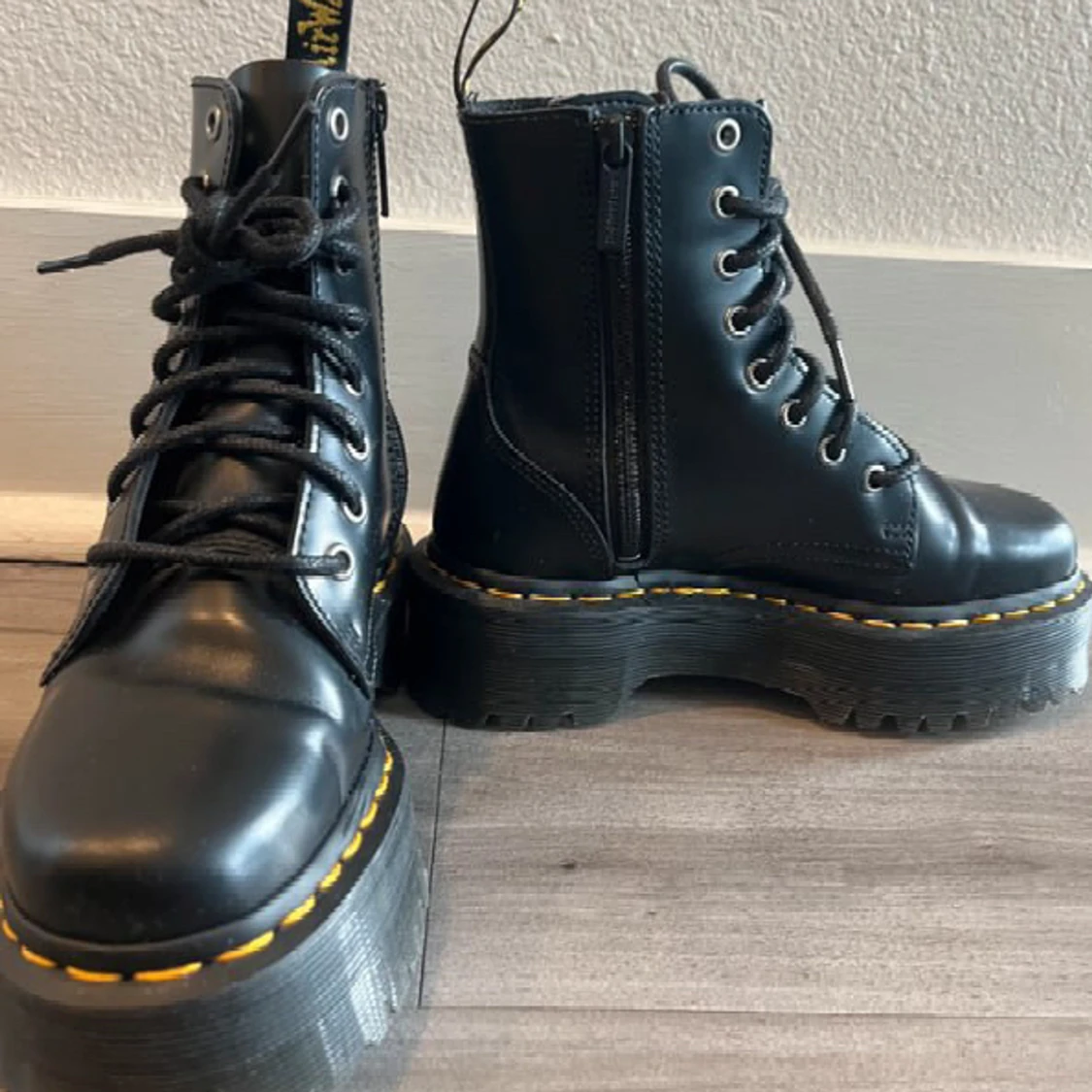 Doc Martens Women's Jadon - 91