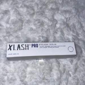 Säljer mitt xlash pro som endast är använt en gång. Hör gärna av dig för mer frågor 💕