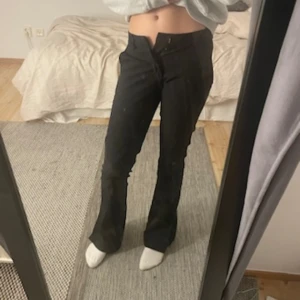 Kostymbyxor  - Lägger ut igen för de blir fri frakt💗