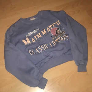 Pull & bear - En pull&bear sweatshirt utan fläckar och skador🔥