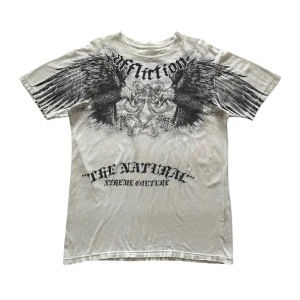 Affliction - Från usa oxå. Bredd 51cm, Längd 73cm. Ställ gärna frågor :)