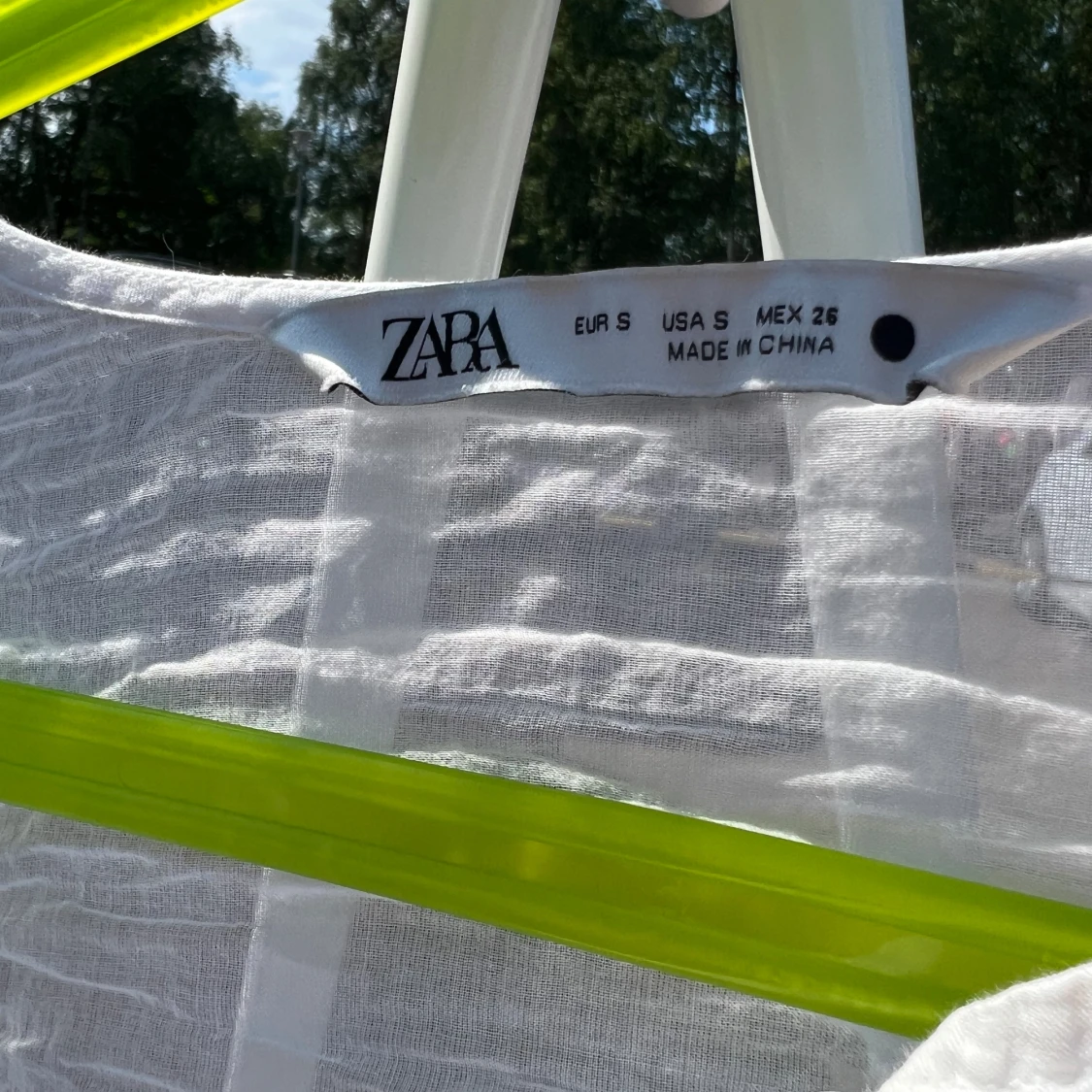 Zara tunn genomskinlig skjorta S - 91