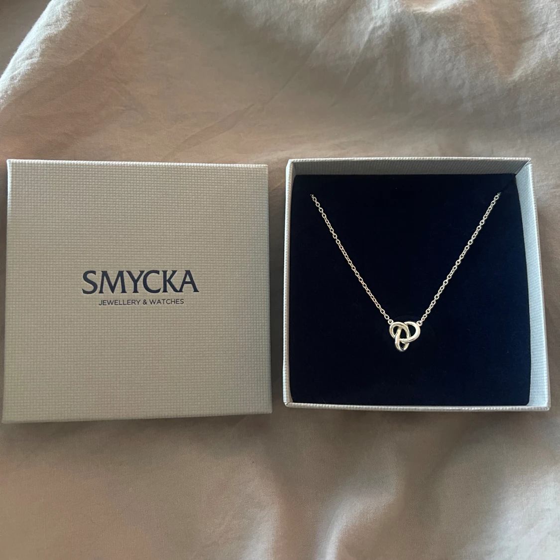 Silver halsband - 90