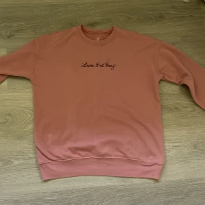 Lana Del Rey merch - Merch från Lana Del Rey 