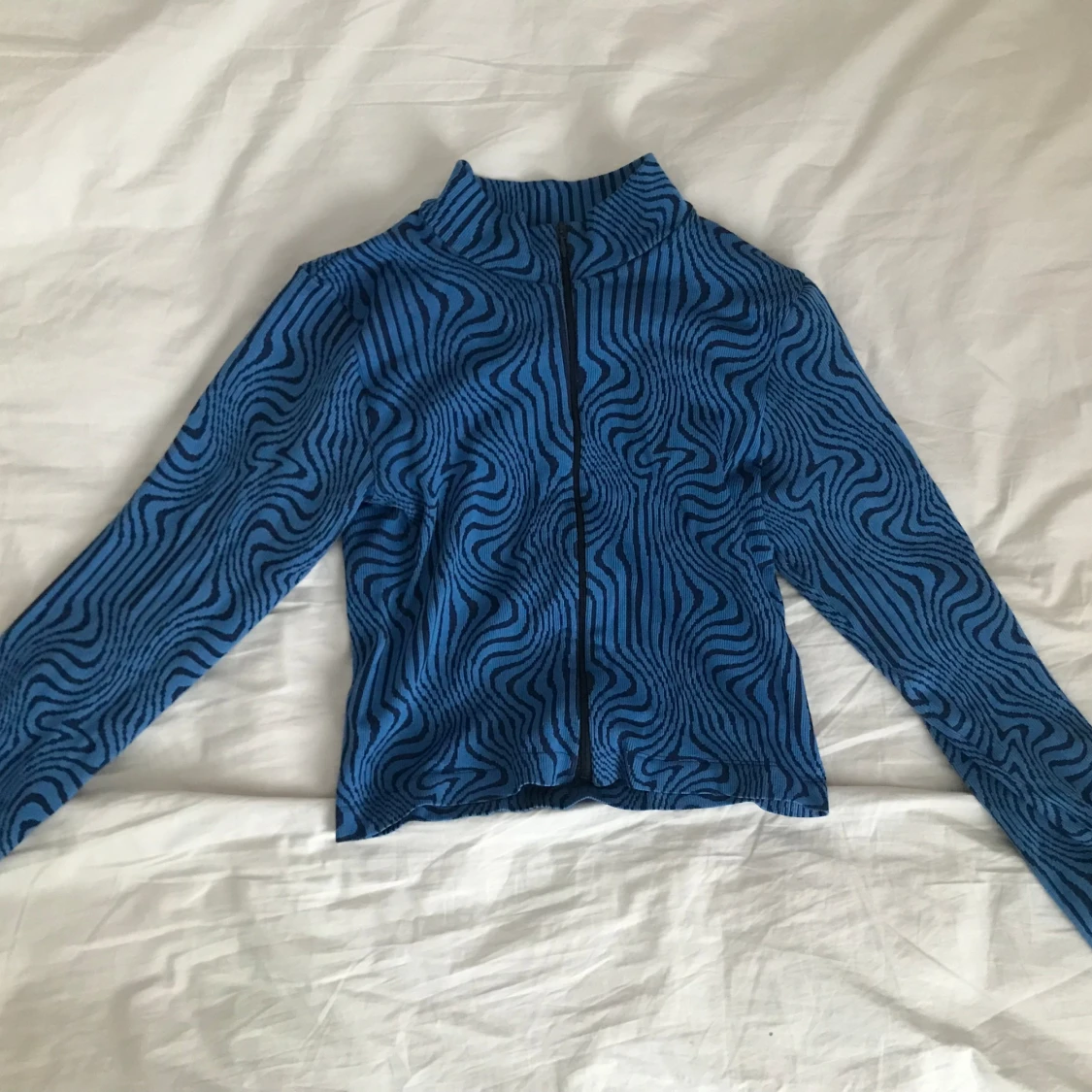 Blå zip up topp - 91