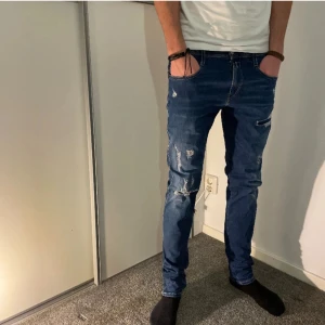 Replay hyperflex (Marinblå) - Feta ripped jeans