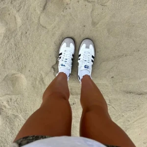 adidas samba - säljer pga används inte & aldrig använda 🫶🏼 försent att skicka tbx. köpta för 1300kr 