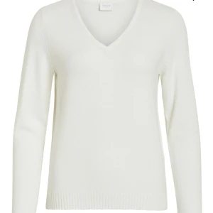 Vit v- ringad stickad tröja - Jätte fin V- ringad stickad tröja med den djupa V-ringen ger en Touch av elegans samtidigt som när du till ex. bär smycken som halsband. Skriv för fler bilder💞