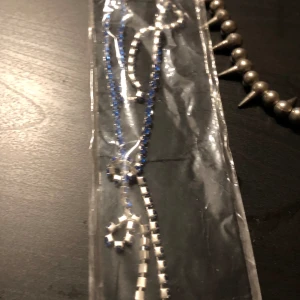 Armband och halsband - 45 st