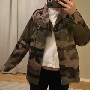 Quatre Filles jacka - Jeansjacka, superfin och knappt använd. Fick för ett år sedan