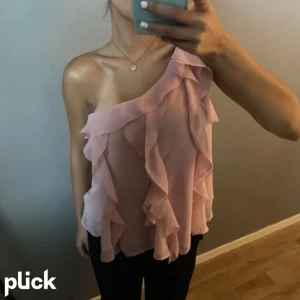 Rosa topp - Superfin volangtopp från zara 