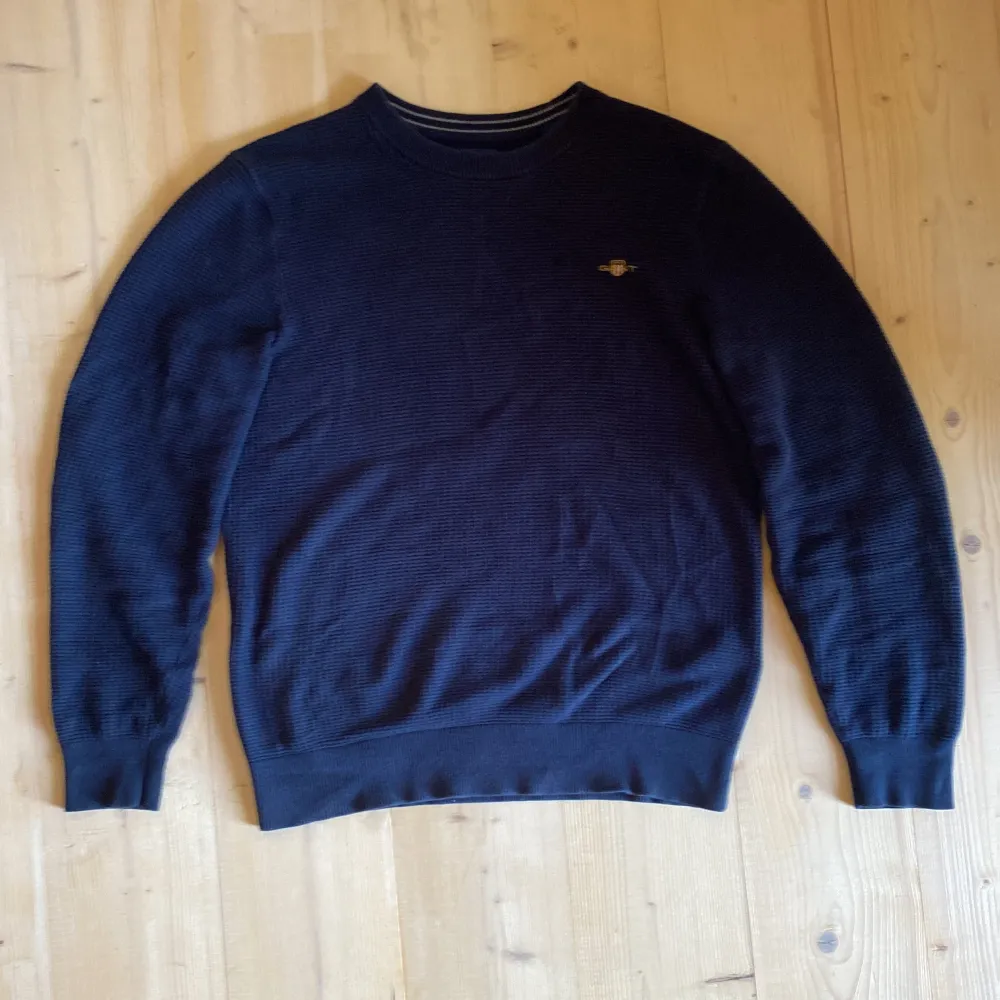 Gant crewneck tröja i bra skick. Tröjor & Koftor.