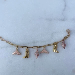 Armband - Ett rosa/guldigt armband! Size: S, 14cm (Justerbar, kedja gjort av rostfritt stål) 💓