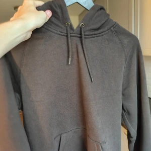 Carharrt hoodie - Äldre Carharrt hoodie i strl xs Bra skick