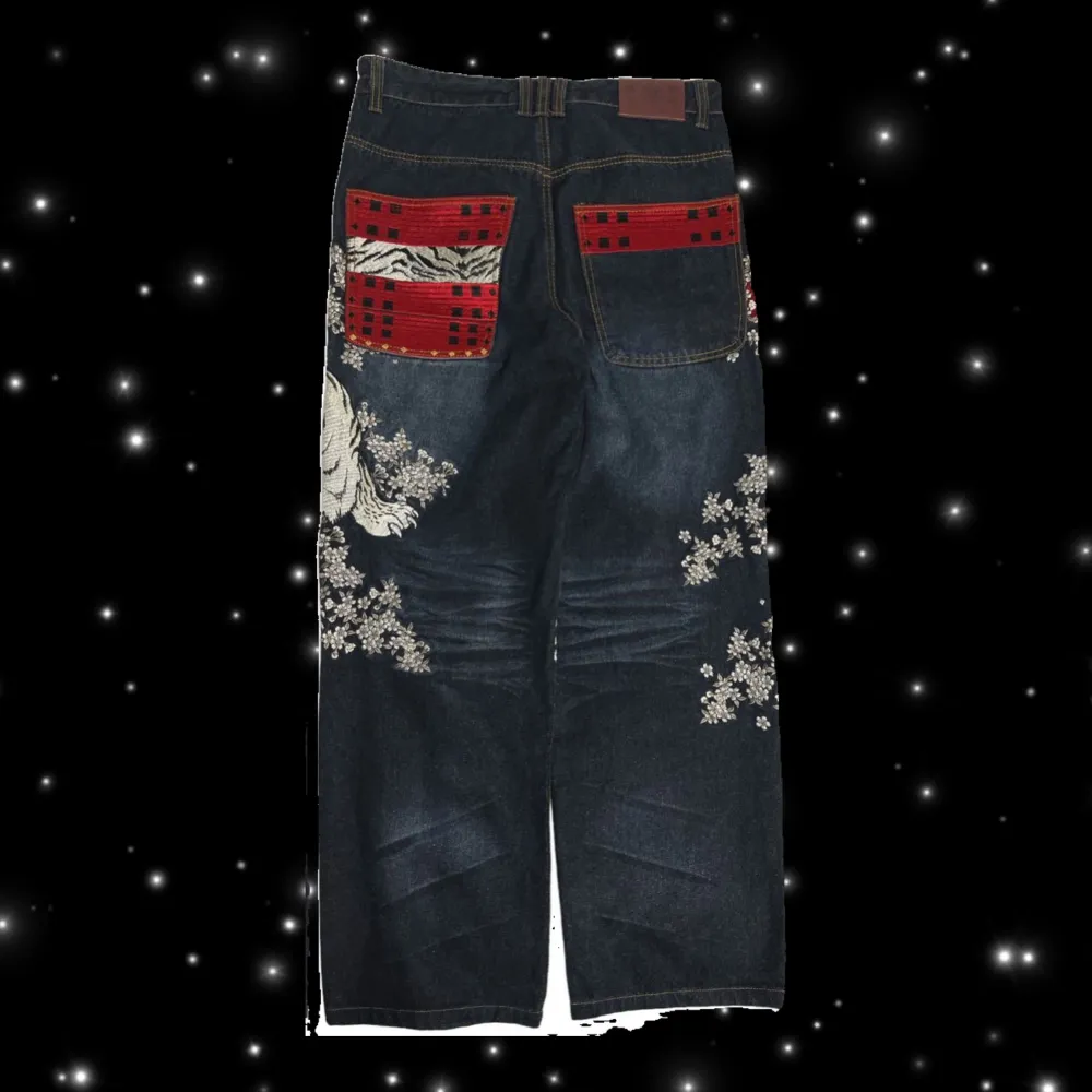 Feta koi fish jeans . Jeans & Byxor.