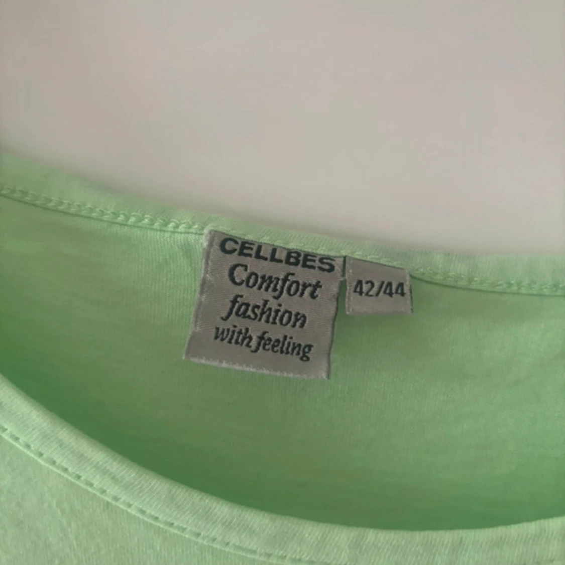 Grön t-shirt från Cellbes - 90