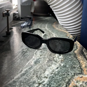 VEHLA Glassögon - Nyskick snygga VEHLA glassögon, Nypris: 2650 kr
