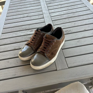 Lanvin  - Säljer dessa lanvin skor som absolut har mer att ge. Det ingår inget og där av priset, hör av er vid frågor🤩