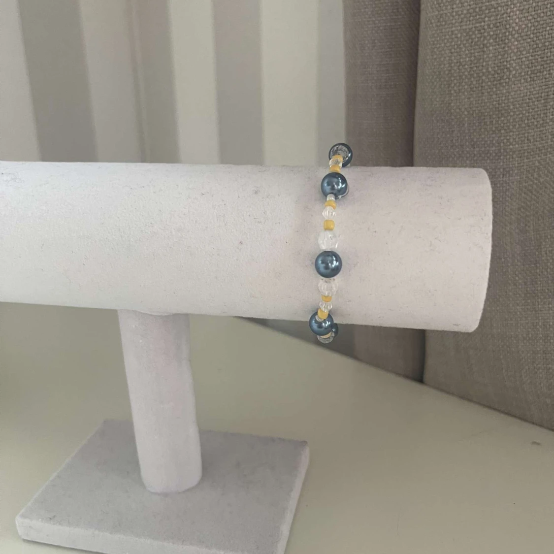 Egengjort pärlarmband  - 90