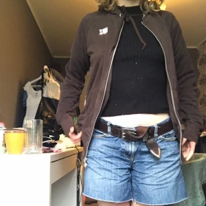 Zipup hoodie - Brun zipup hoodie från Nike☺️