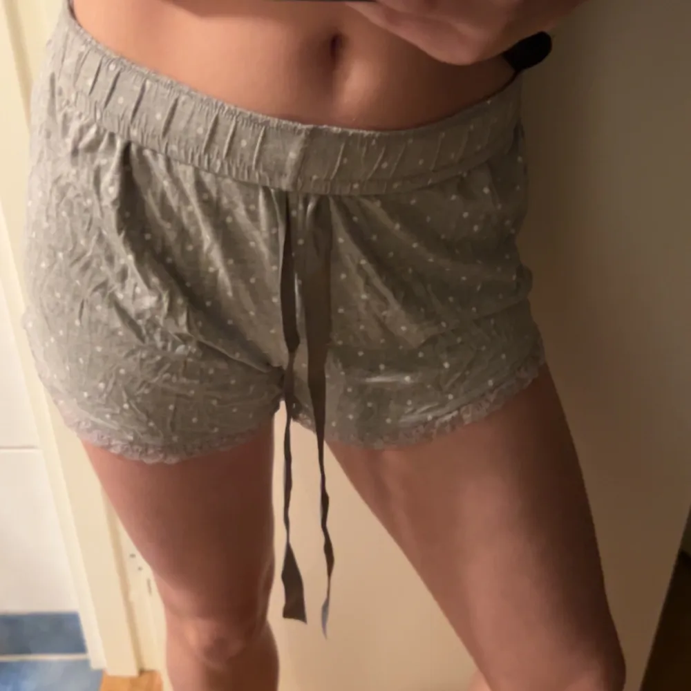 Shorts som är perfekta som pyjamas! Skriv privat vid frågor 💓. Shorts.