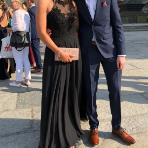 Balklänning från dressroom linné - Köpt 2018 för 4800kr. Superfint skick! 