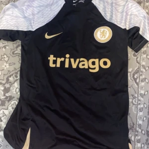 Chelsea träningströja 23/24 - Oanvänd Chelsea 23/24 träningskit 
