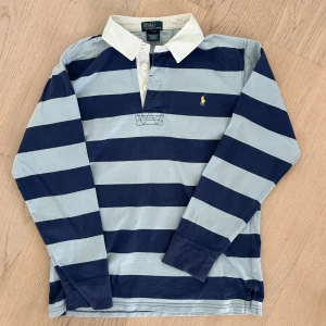 Ralph Lauren tröja - Piké långärmad strl 14-16 år, ca 158-164. Äkta Ralph Lauren. 