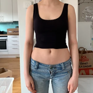 Svart linne - Svart croppat linne från HM ❤️