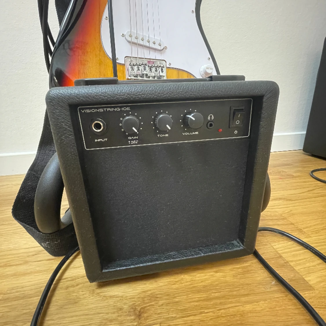 Elgitarr visionstring med förstärkare‼️ - 90