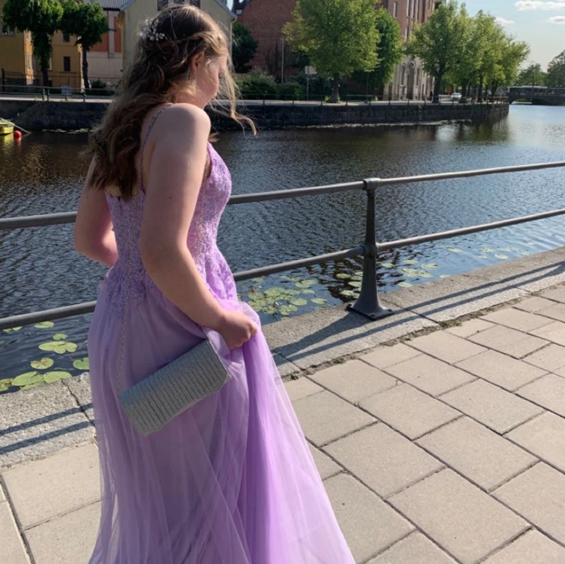jättefin balklänning - 90