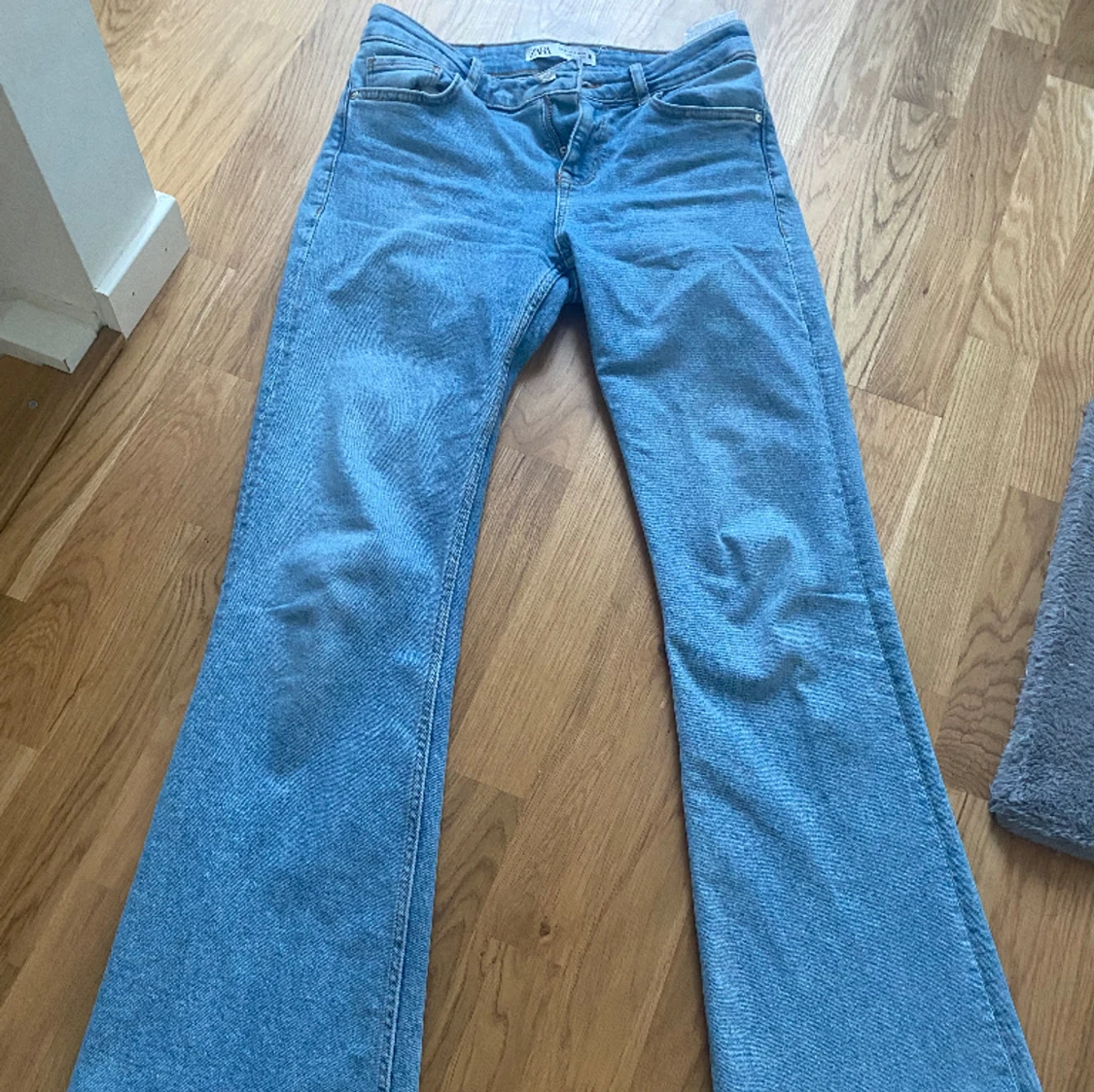 Low waist bootcut jeans Zara - 90