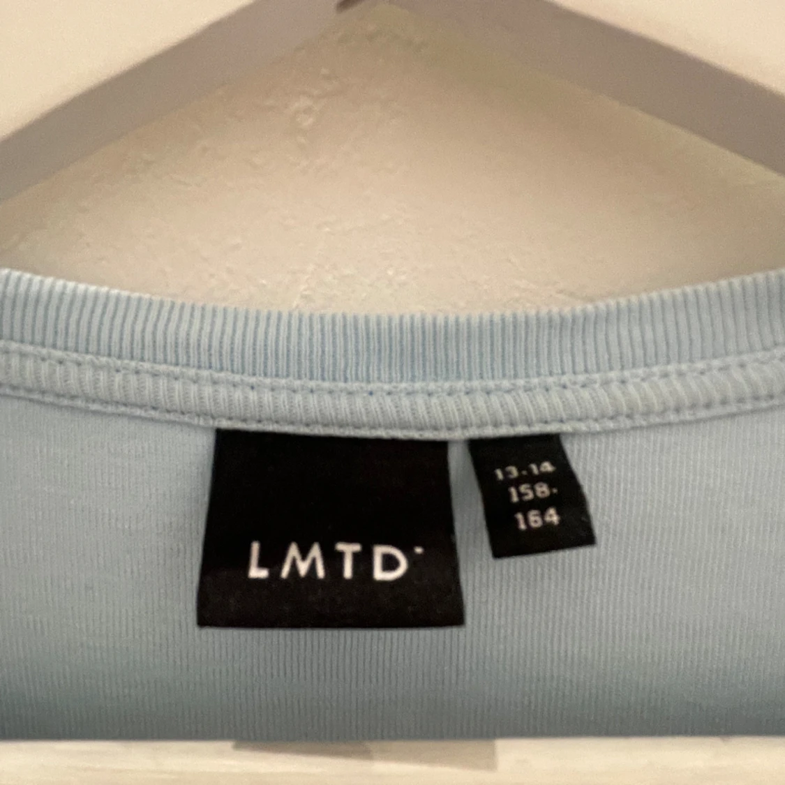 LMTD tröja med puffarm  - 90