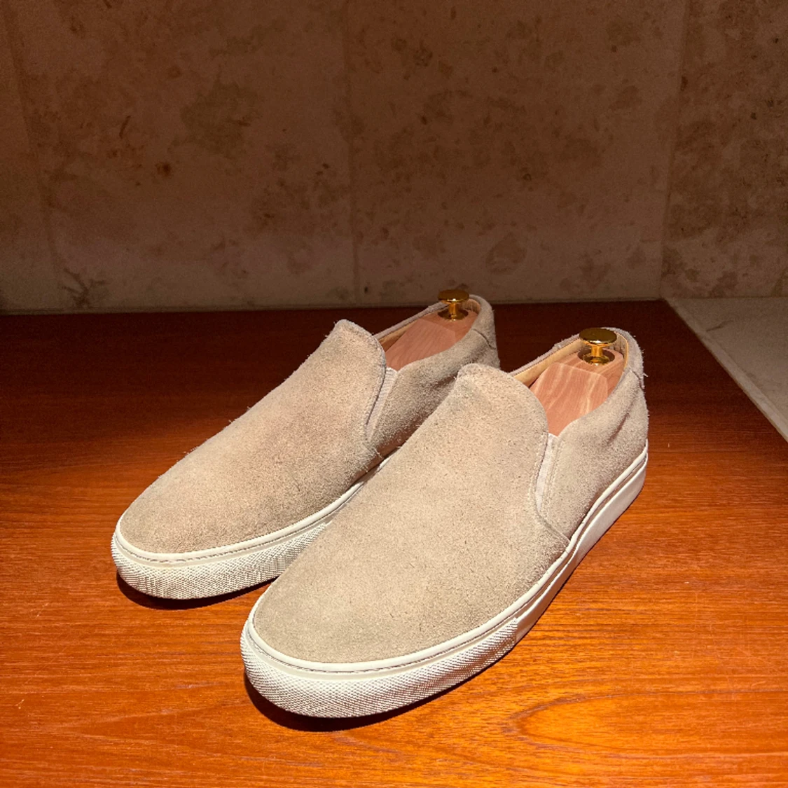 A days march - Sneakers