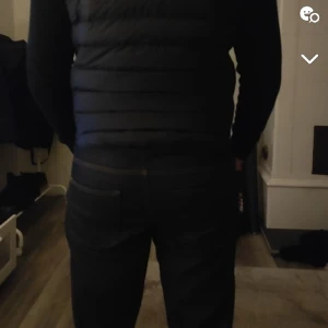 Parajumper väst - Parajumper väst L i fint skick inga skador 