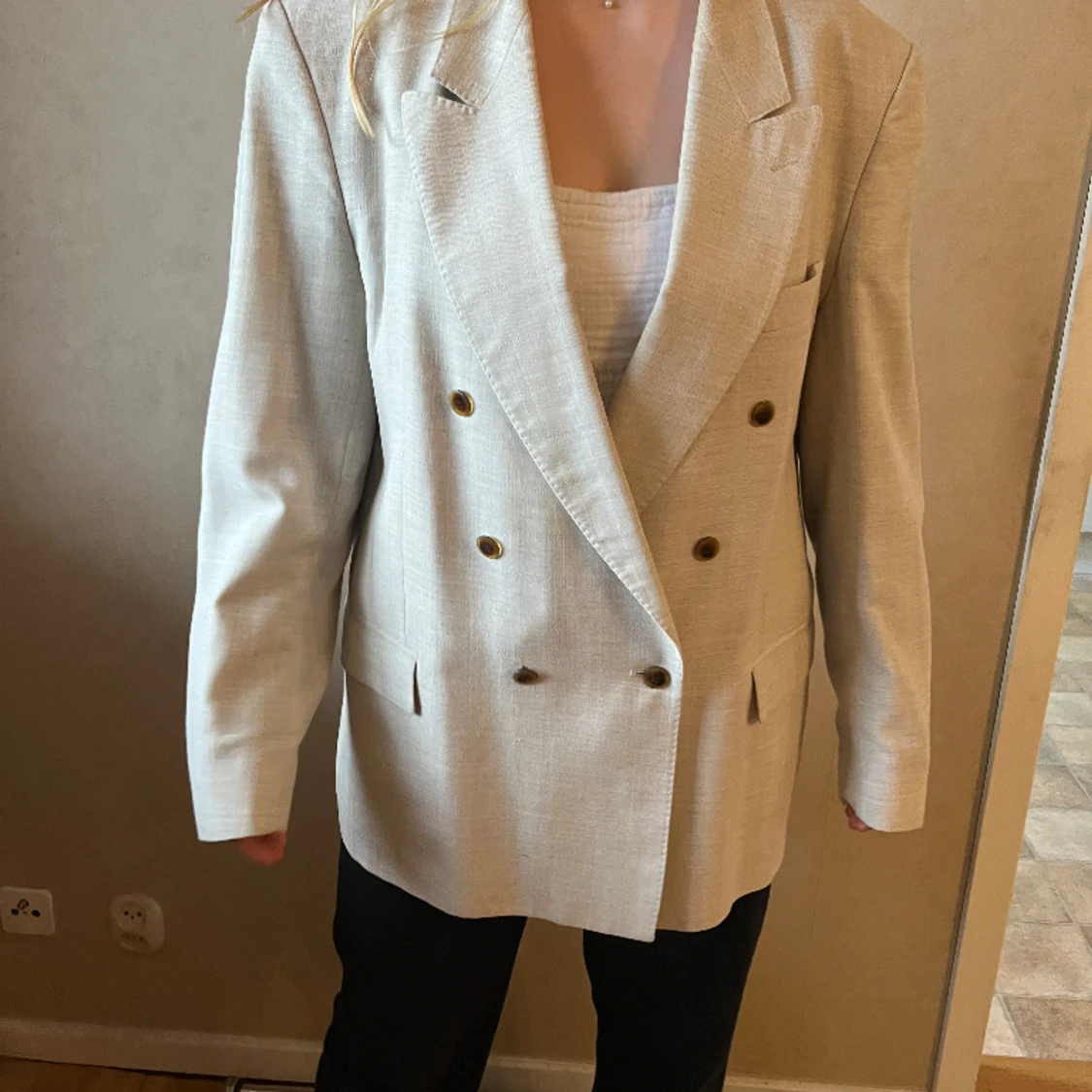 Beige blazer - 90