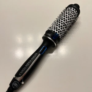 Björn Axén värmeborste - Obh Nordica 38 mm, knappt använd💕