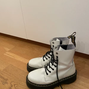 Dr. Martens  - Doc Martens, storlek 40. Använda ett fåtal gånger. 