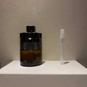 3ml Azzaro wanted by night - 3ml Azzaro wanted by night🪵 frakt ink i priset 