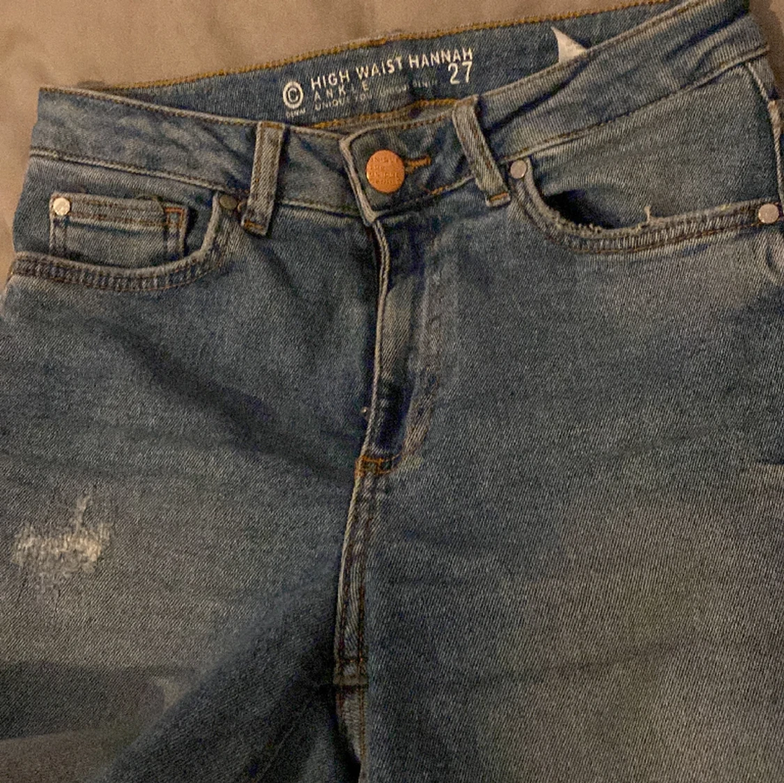 Ljusblå jeans  - 91